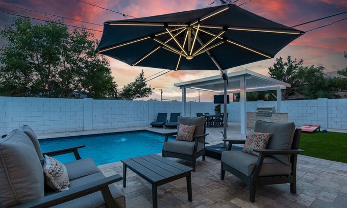 Scottsdale Estates Nine House | Fully remodeled OLD TOWN home with HEATED pool!