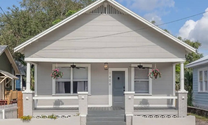 East Ybor House | Fully Renovated Historic Ybor Bungalow