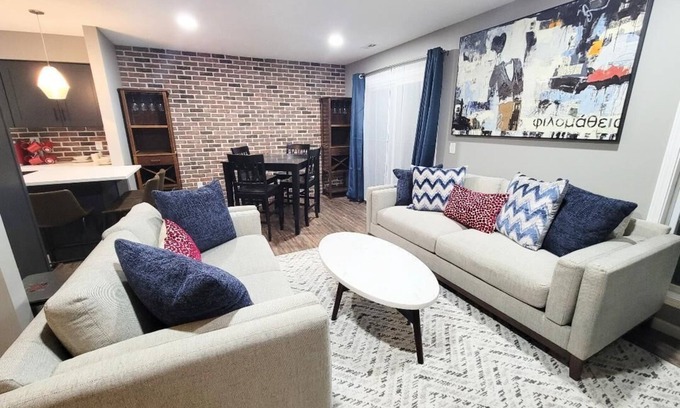 Council Bluffs Apartment | Fully Renovated, Modern unit awaits you! 2nd floor