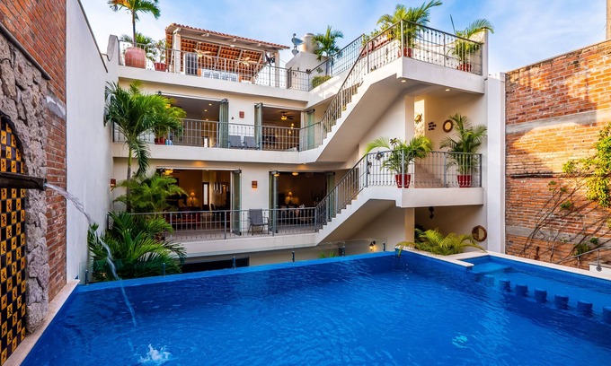 Lazaro Cardenas Villa | Fully staffed, family-friendly luxury villa. Kids Welcome