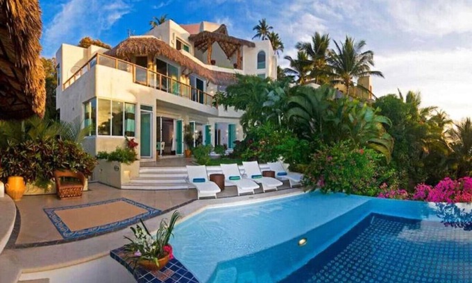 La Punta Villa | Fully staffed ocean View Villa in gated community