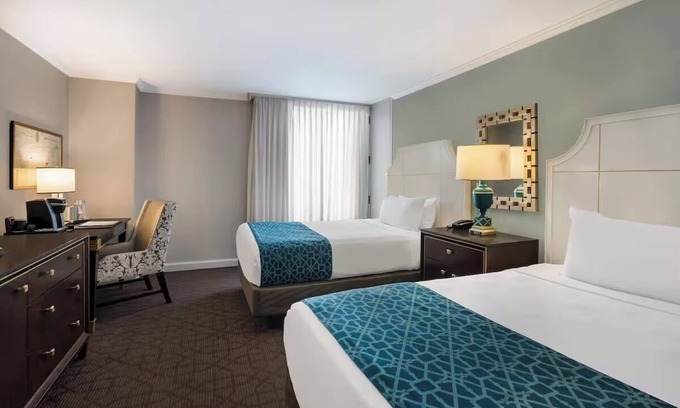 French Quarter Resort | Fun and Comfort in French Quarter! 2 Comfortable Units, Pets Allowed, Pool!