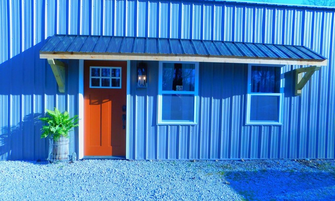 Eddyville House | Fun and sun! Eddyville, Ky. Lake Barkley. Come and knock on our door!