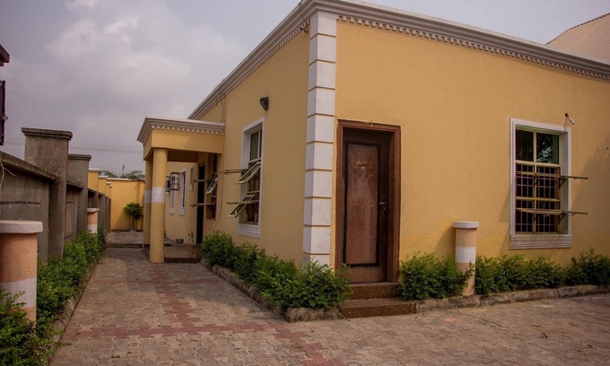 Lekki Hotel | Fun City Hotel 1