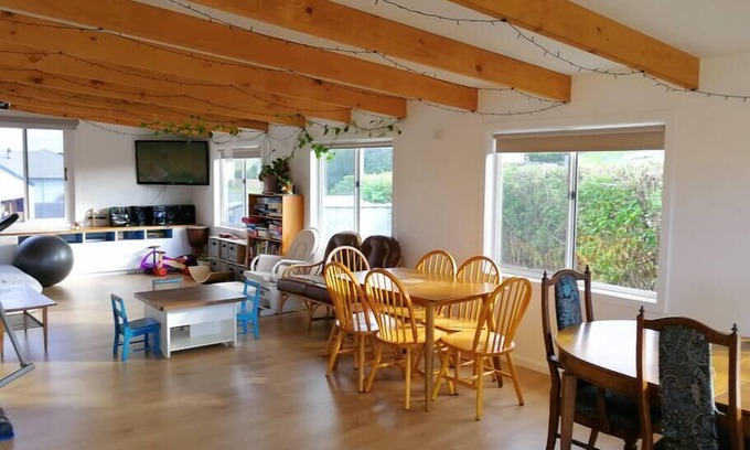 Currie House | Fun Family House King Island