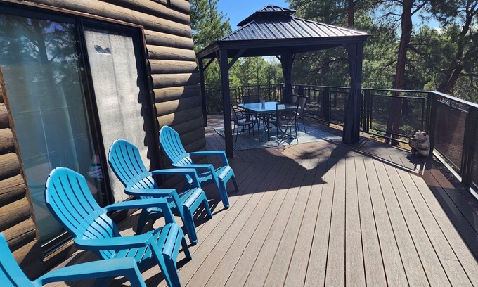 Happy Jack Cabin | FUN Family Mountain Get-Away with GAME ROOM and Huge Deck