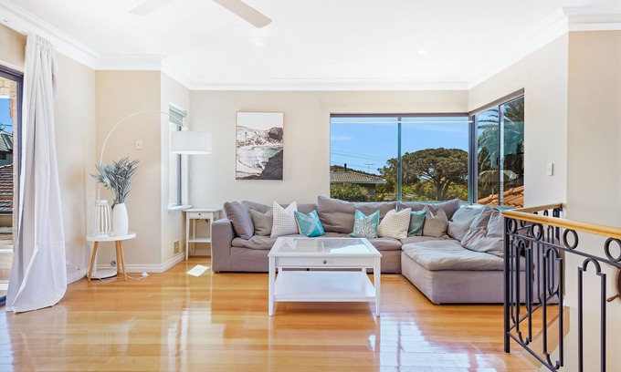 Coogee House | Fun in The Sun: Pool Bliss & Ocean Views