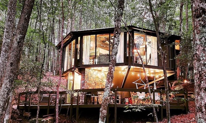 Beech Mountain Ski Chalet | Funkadelic Hideaway S