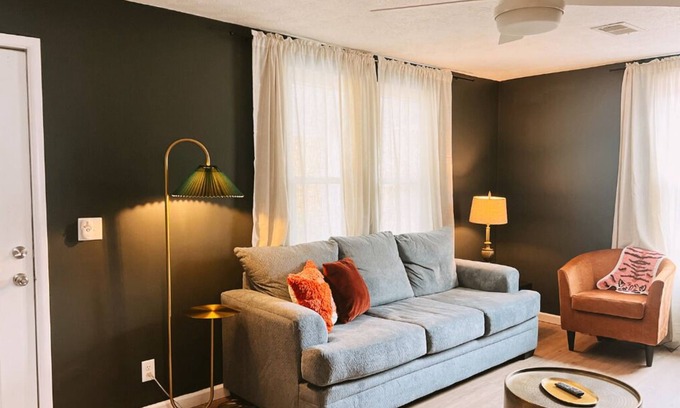 Canton Other | Funky Farmhouse 20 min from AVL