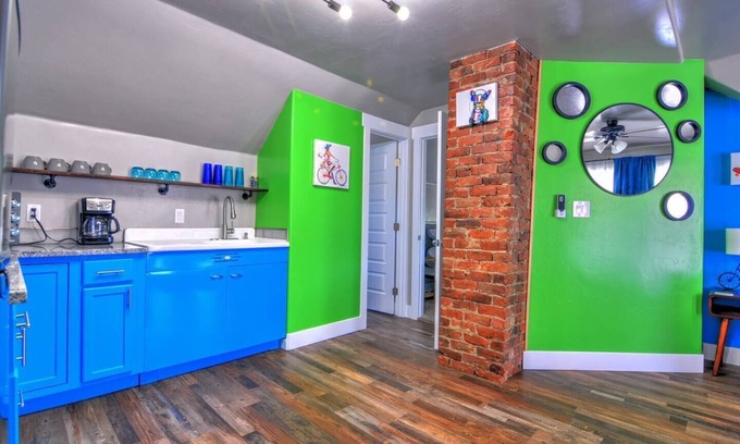 Fruita Apartment | Funky Fresh Downtown Fruita Apartment! Free Bike Storage, Fast WiFi