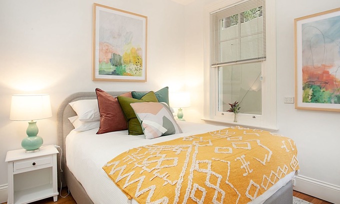 Lewisham Apartment | Funky Inner West Studio with Private Patio