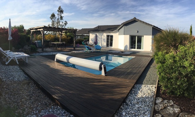 Saint-Philippe-du-Seignal Other | furnished tourist house classified 3*