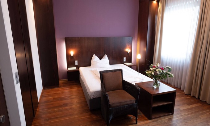 Homburg Apartment | Furnished 1-room apartment with cleaning service