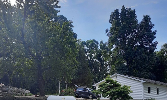 Bloomingdale Apartment | Furnished 2 BR, 2 BA basement apartment with separate entrances
