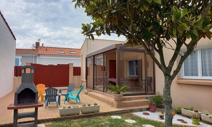 Les Sables d'Olonne House | Furnished * 2 bedrooms, 4-5 pers. garage, comfortable, close to shops and beach