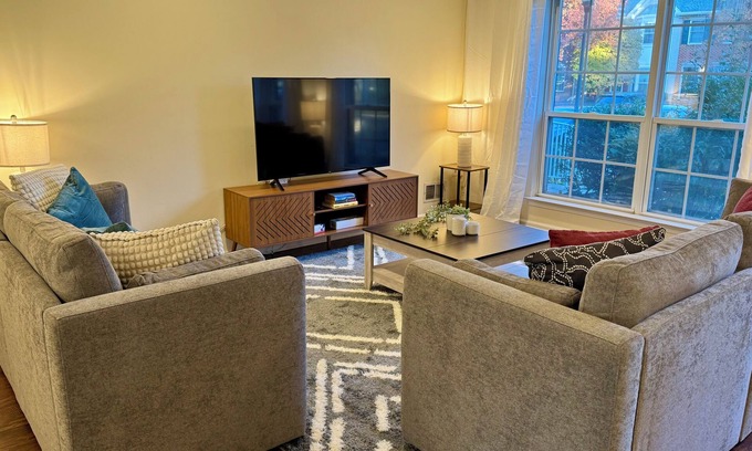 Belle Mead Condo | Furnished 3-bedroom 3-bath. Sleeps 6. 3 Queen beds.