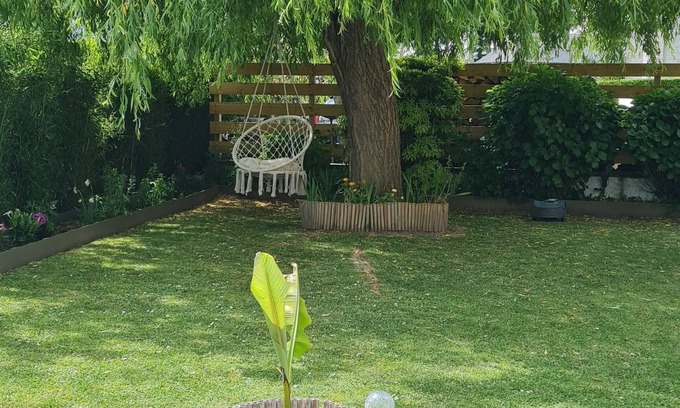 Virville Apartment | Furnished 4-bed apartment in the countryside