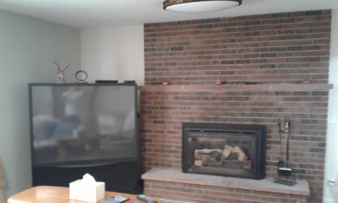 Billings Apartment | Furnished, all-inclusive studio with shared bath. Full Kitchen in unit.