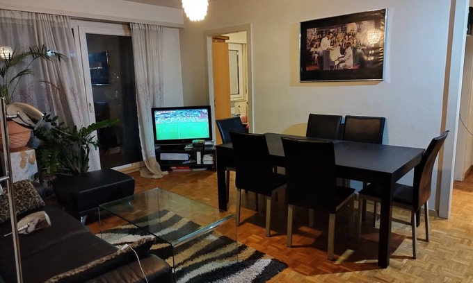 Montreux City Centre Apartment | Furnished appartment vis-a-vis of railstation 5 min from lake at Montreux