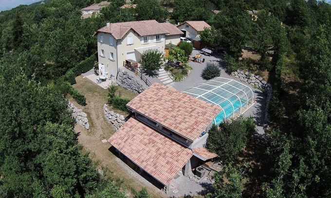Neffes House | furnished cottage in villa between Provence and the southern Alps