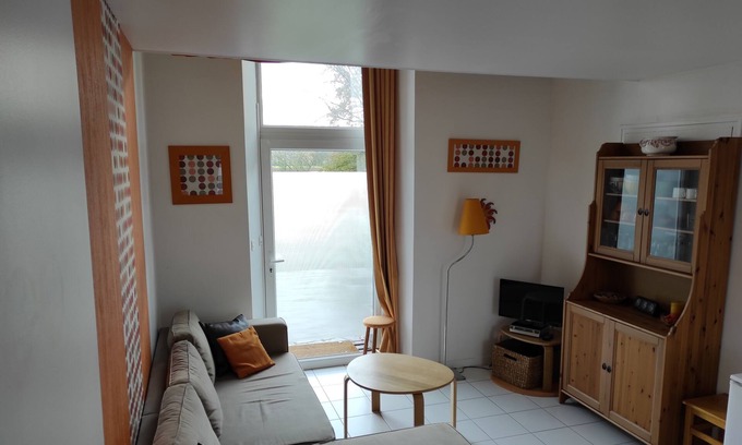 Saint-Martin-sur-Oust Apartment | Furnished gite 2 pers. "Les Chênes