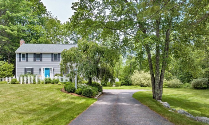 Rye House | Furnished home in Rye. 2 miles to beach, 4 miles to downtown Portsmouth