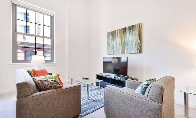 Chinatown Apartment | Furnished Luxury 1BR Near Tufts | Downtown Boston