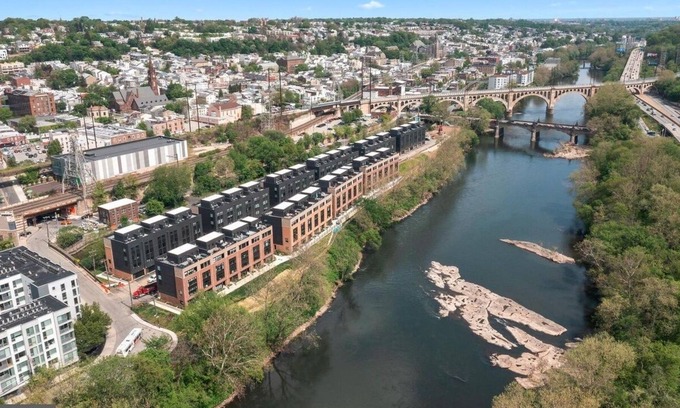 Manayunk House | Furnished Manayunk Near Mainline l Minimum 6 month lease