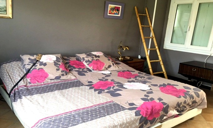 Laon House | furnished room for 2