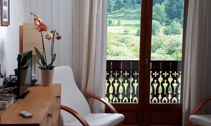 Thollon-les-Memises Apartment | Furnished Studio for Holidays between Léman and Mémises