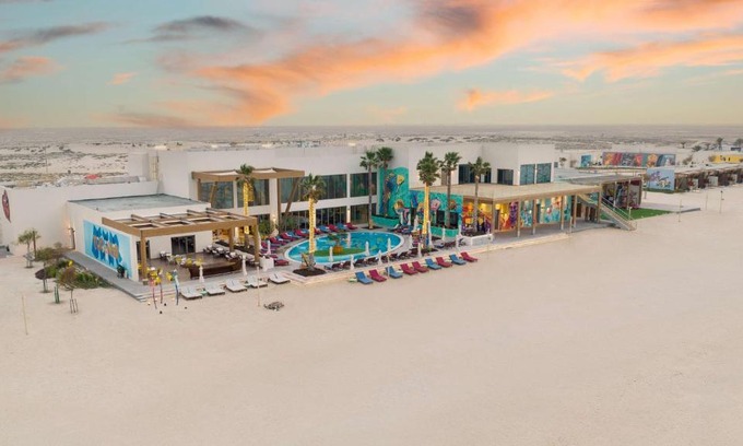 Fuwayrit Hotel | Fuwairit Kite Beach, Tapestry Collection By Hilton
