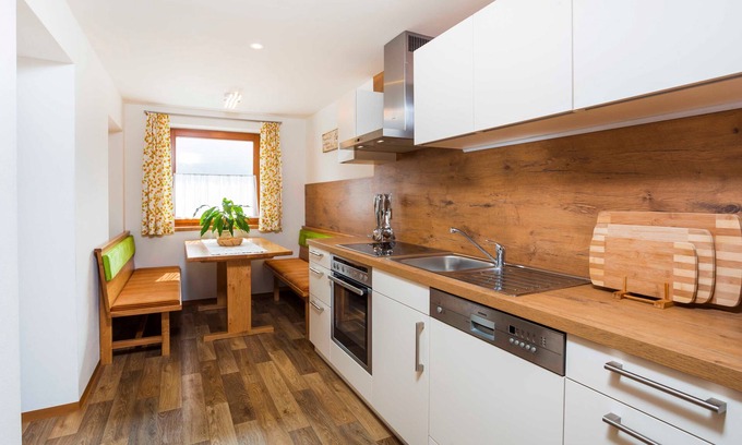 Sankt Lorenz Apartment | FW II - Pension ANNA, Apartments & Comfort Rooms *