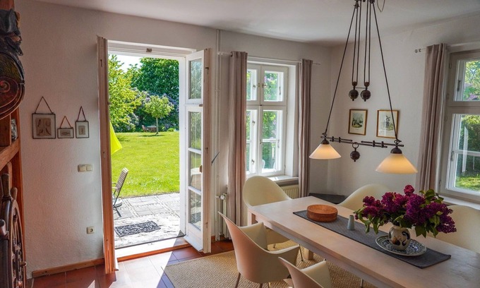 Neddesitz Apartment | FW Steuerbord - Jasmundhus on the island of Rügen