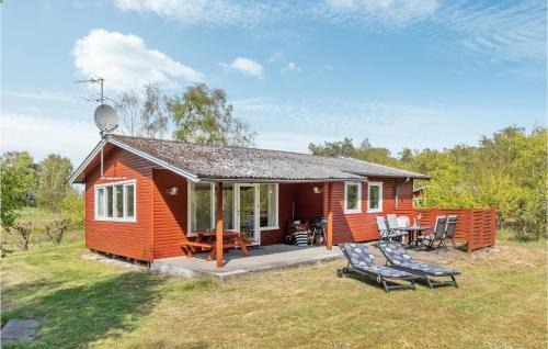 Pedersker House | Fyrrekvist