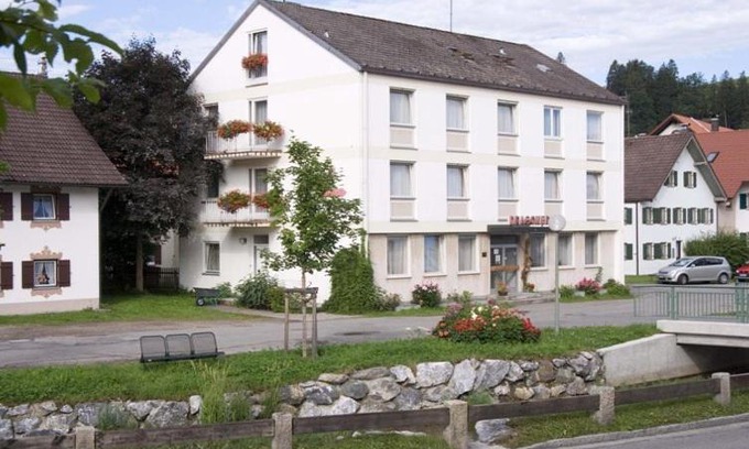 Peiting House | Gästehaus an der Peitnach-Hotel Zum Dragoner