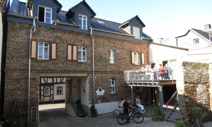 Burgschwalbach House | Gästehaus "auszeit" Burgschwalbach Ferienwohnung Burgblick 2