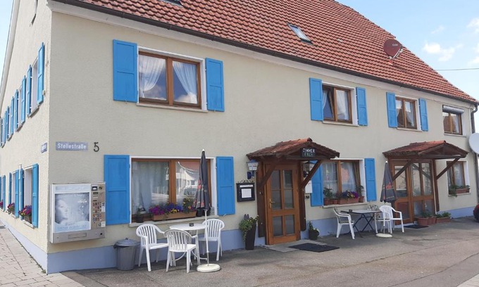 Weilen Unter Den Rinnen House | Gästehaus Pension Waldhorn