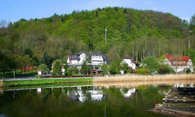 Hannoversch Munden House | Gästehaus Doppelzimmer - Flux - Biohotel im Werratal