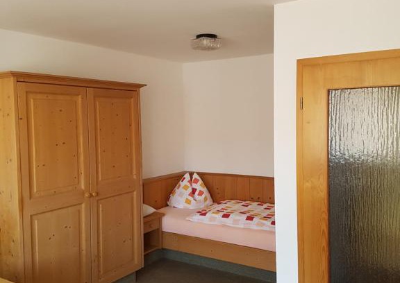 Weissach Hotel | Gästehaus Kübler