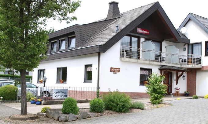 Poltersdorf House | Gästehaus Portugall