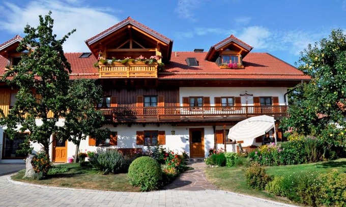 Gauting Apartment | Gästehaus Walser