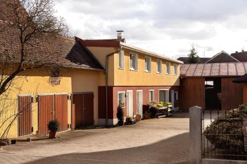 Veitsbronn Apartment | Gästezimmer/Appartement Familie John