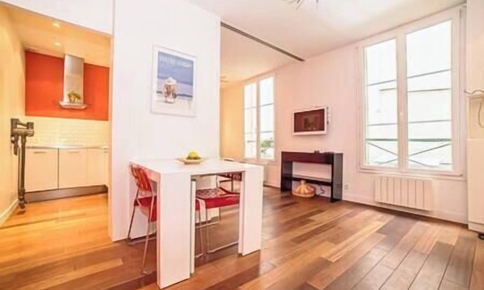 Bonne-Nouvelle Apartment | Géranimus 163 : Heart of paris