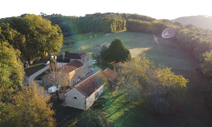 Doissat House | Gîte 2 pers for romantic stays in Périgord noir.