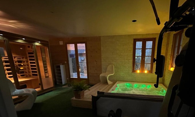 Chamole House | Gîte au Coeur du Jura entre Comté et Vin Jaune, Gîte Comté