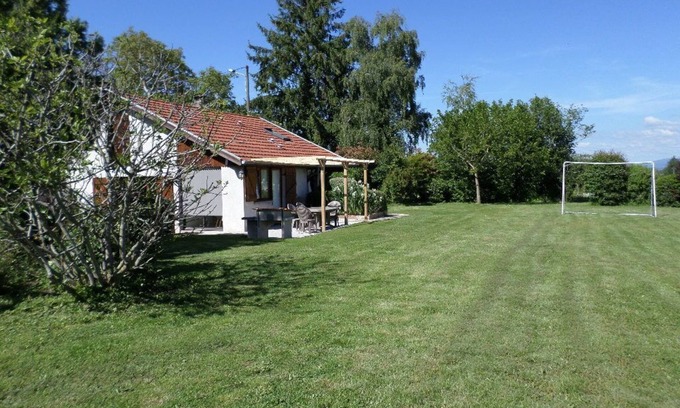 Villette-sur-Ain House | Gîte au Mas Corbier - Villette-sur-ain
