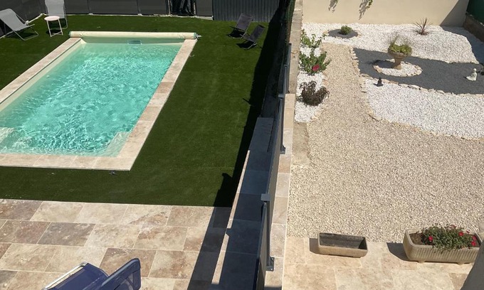 Villes-sur-Auzon Apartment | Gîte au pied du Ventoux