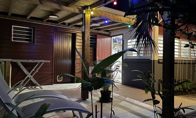 Sainte-Anne Cottage | Gîte Bord de Mer Sainte Anne