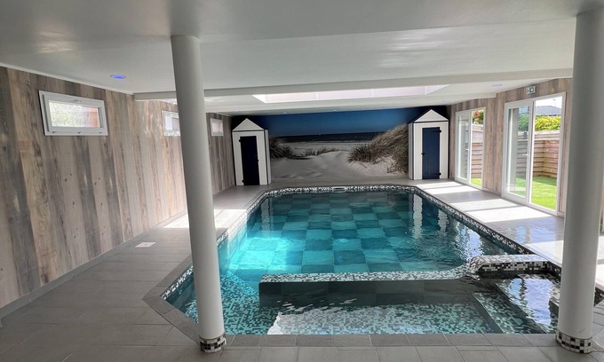 Waben House | Gîte Côte à Côte/piscine Couverte Chauffée