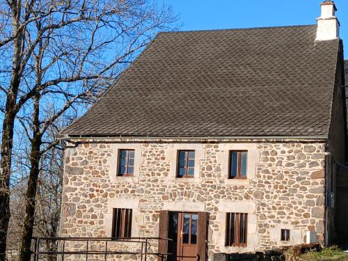 Montgreleix House | Gîte chez jeantou